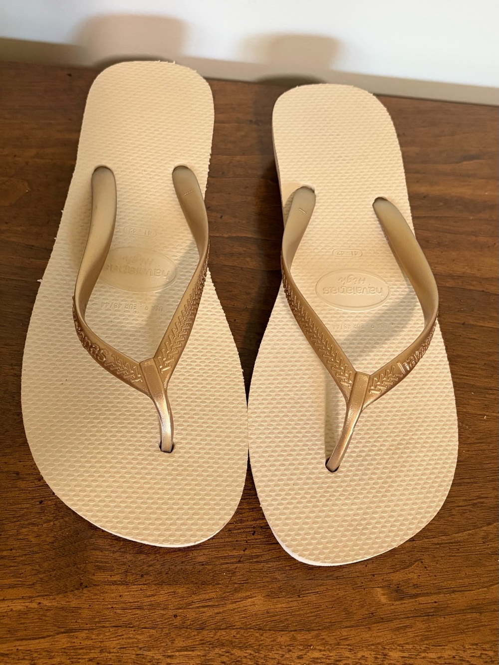 Classic Metallic Champagne Flip Sandals for Women